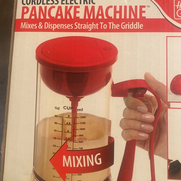 Cordless Pancake Machibe & Dispenser - Picture 2 of 4
